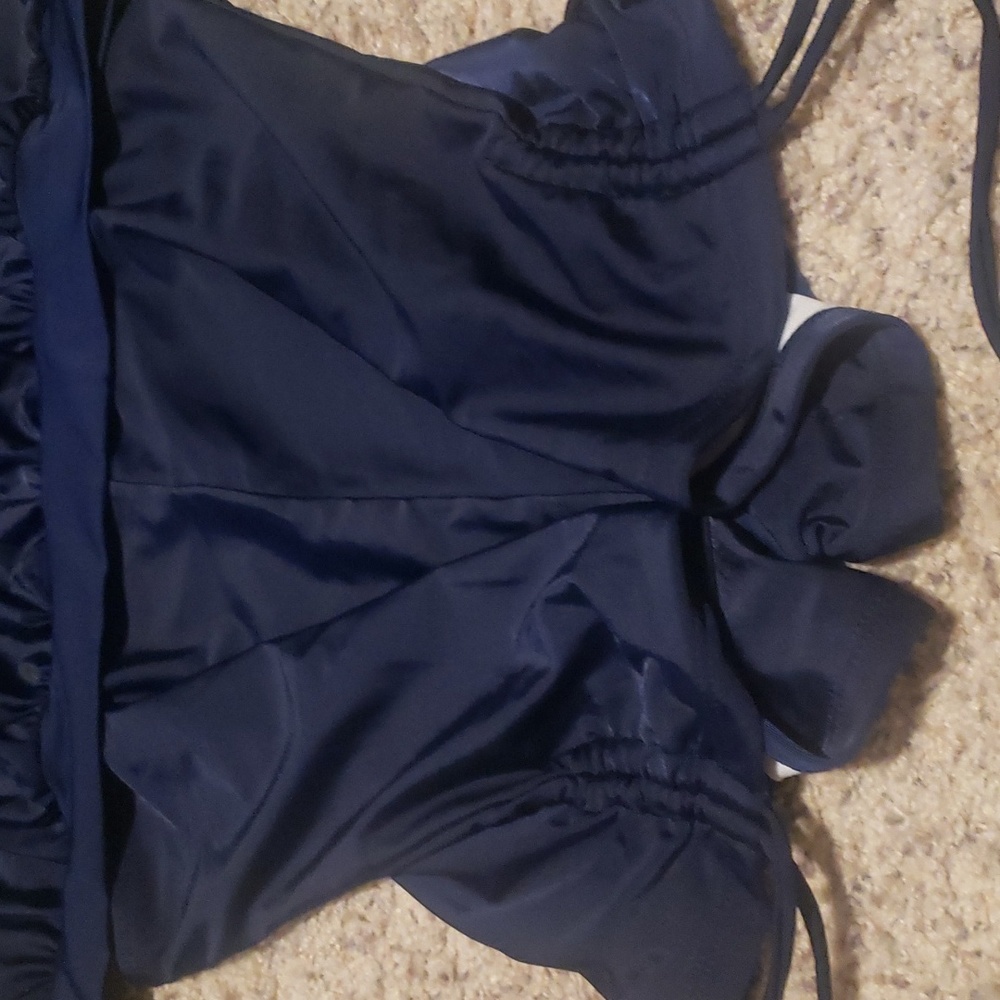 Swimsuit‎ - Picture 5 of 6
